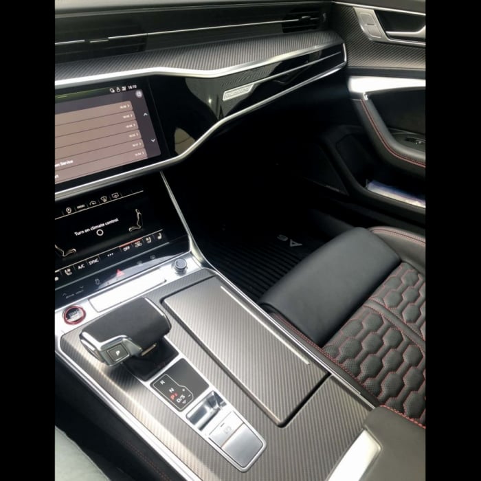 Anthracite Race Console w/ Carbon Twill Interior Trims