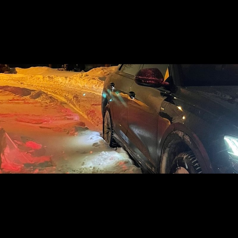 Exterior Maneuvering Lighting