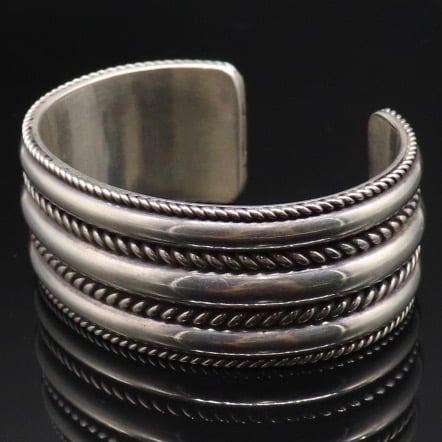Toh-atin Gallery Durango Colorado Navajo Silver Sterling Bracelet by Jimmie King Jr