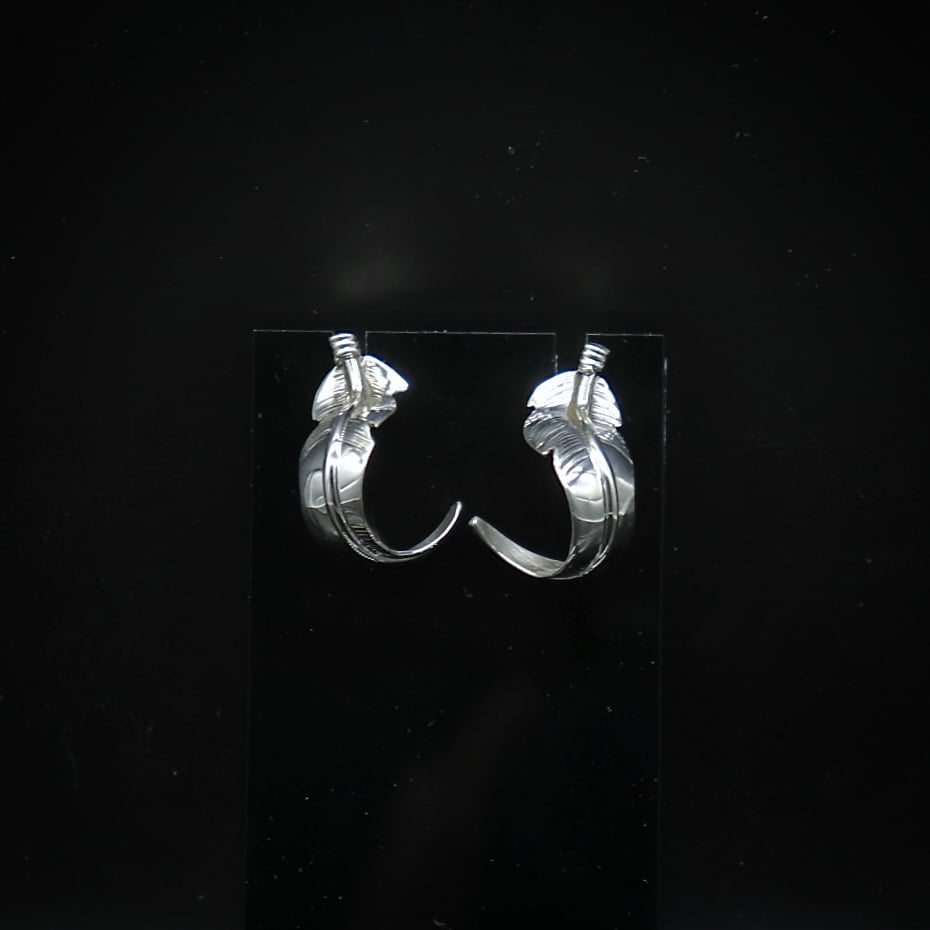 Toh-atin Gallery Durango Colorado Navajo Silver Feather Post Earrings