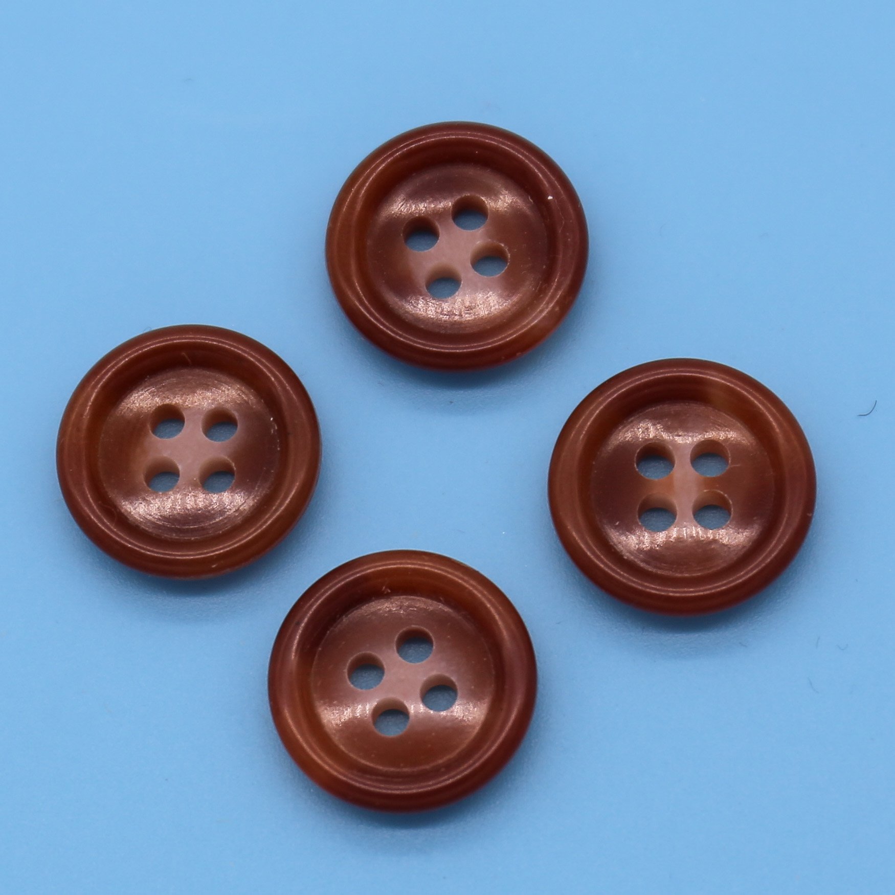 Sponge Button Vintage - 4-Hole, 5/8